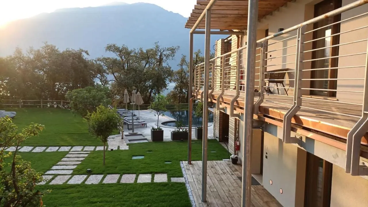 Sibenbras Natural Aparthotel Limone sul Garda