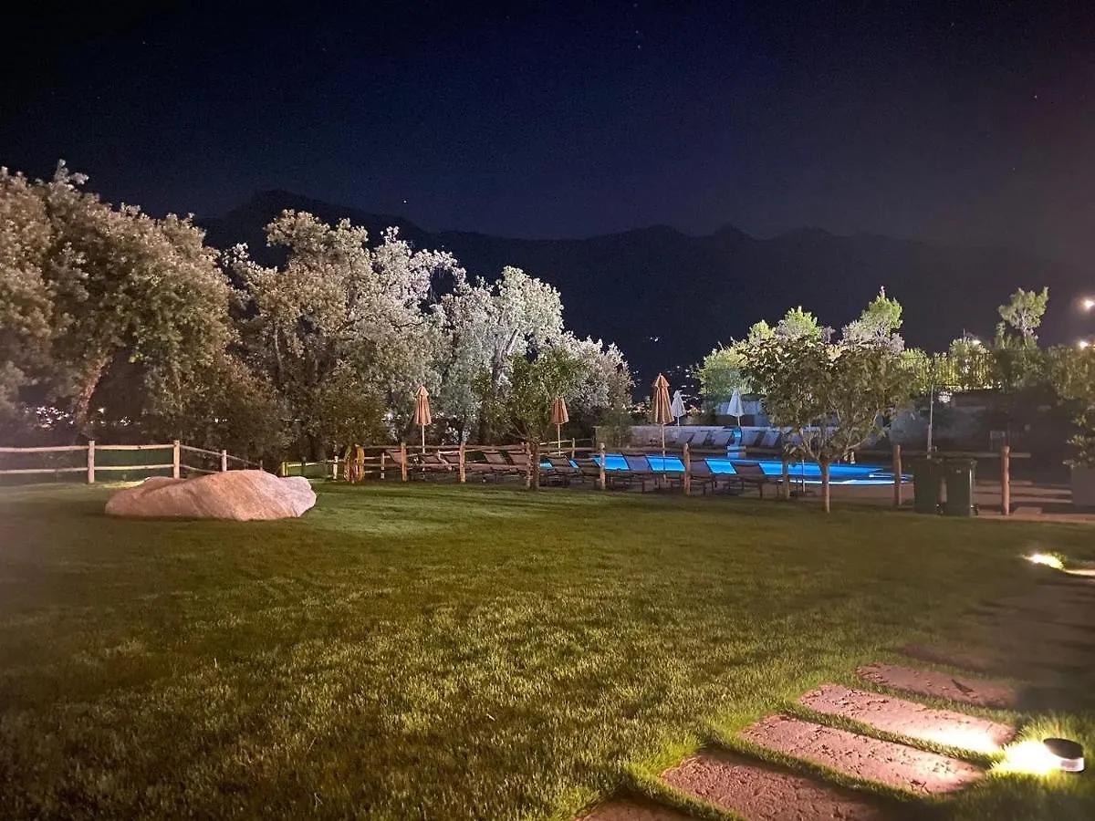 Sibenbras Natural Aparthotel Limone sul Garda 0*,