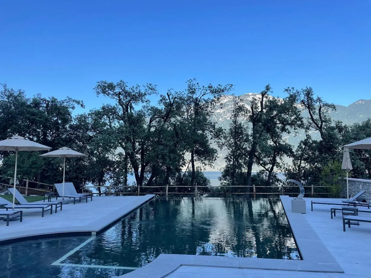 Sibenbras Natural Aparthotel Limone sul Garda 0*,  Italy