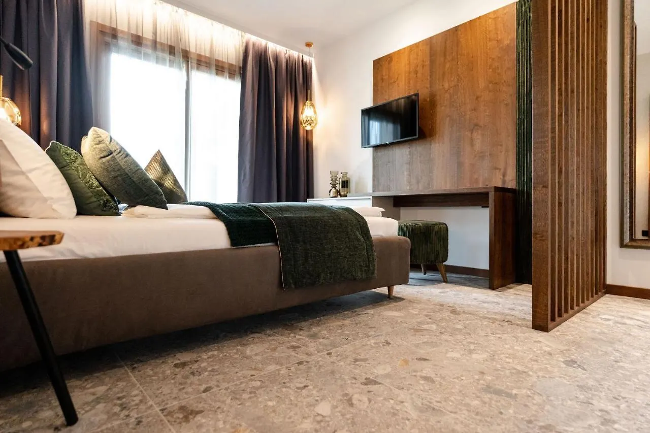 Sibenbras Natural Aparthotel Limone sul Garda Włochy